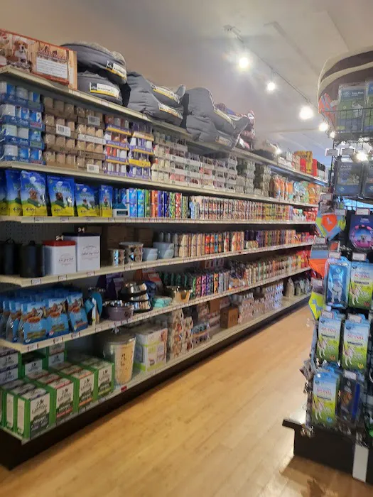 Weber's Pet Supermarket Picture 6