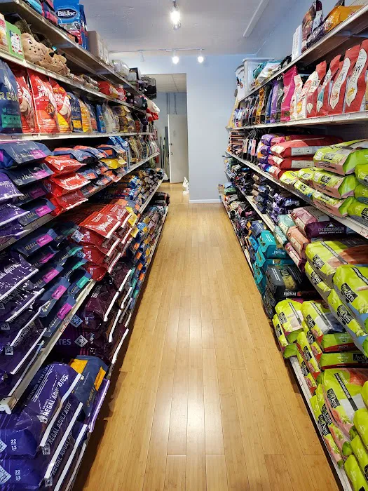 Weber's Pet Supermarket Picture 9