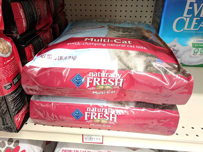 Weber's Pet Supermarket Picture 7