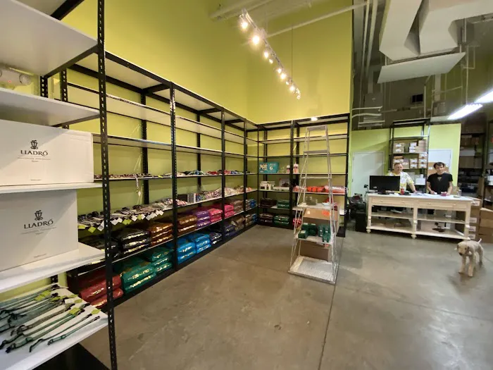 Murray Hill Veterinary Associates Picture 1