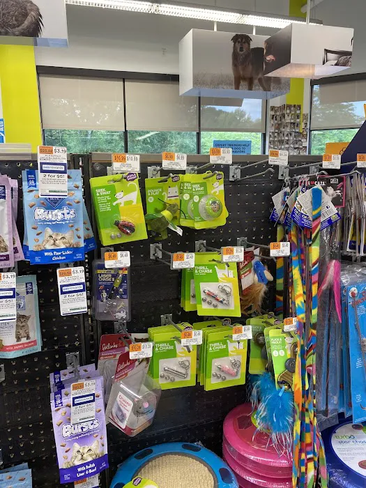 Unleashed by Petco Picture 9