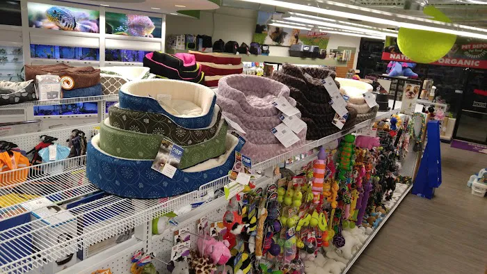 Chico's Natural Pet Market Picture 8