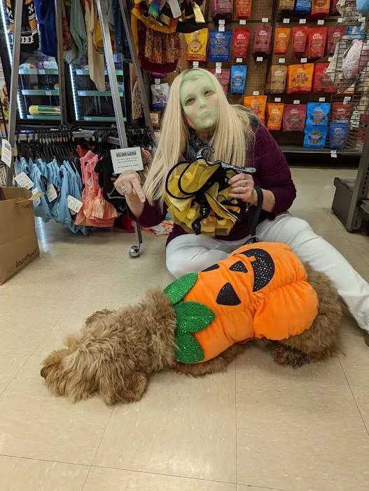 Unleashed by Petco Picture 5