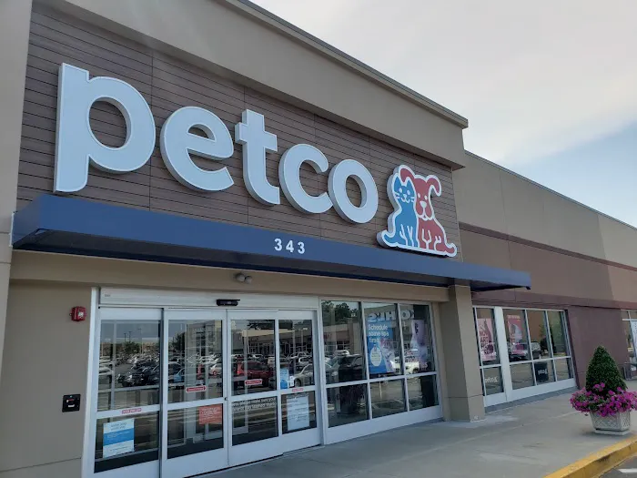 Petco Picture 3
