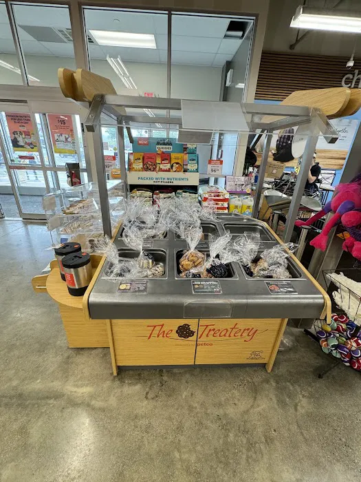 Petco Picture 5