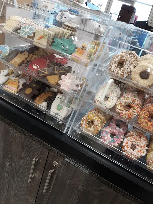 The Pet Store Picture 3