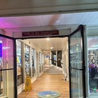 Avila Pet Store ico