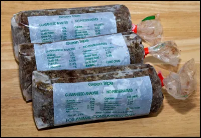 Dogs Gone Raw: Raw Dog Food, Green Tripe and Beef Bones Picture 1