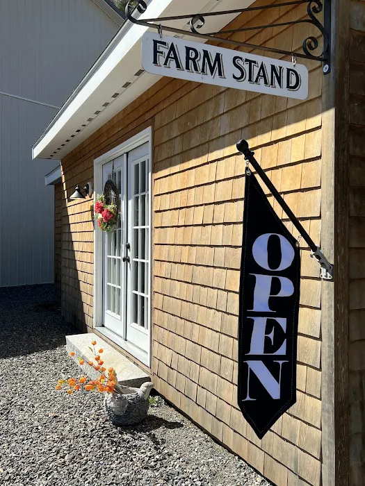 Fox Hill Farm Stand & Pet Store Picture 2