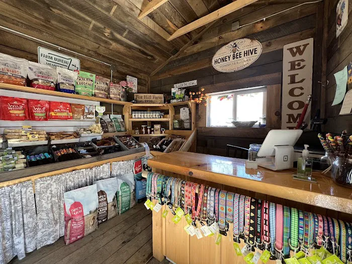 Fox Hill Farm Stand & Pet Store Picture 4