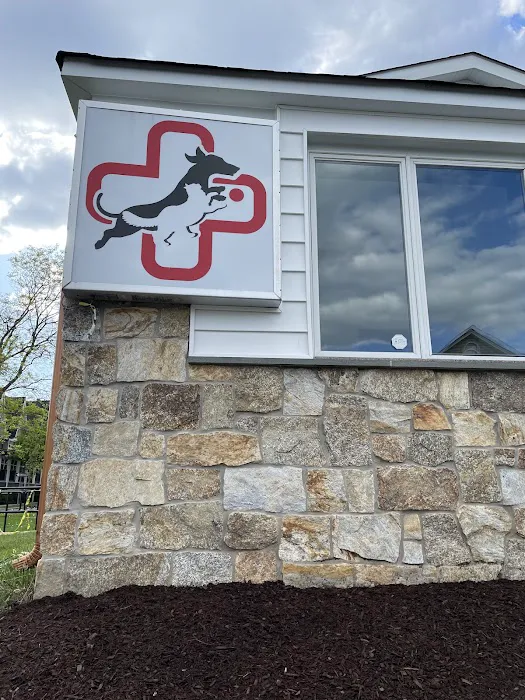 Lyons Veterinary Hospital Picture 6