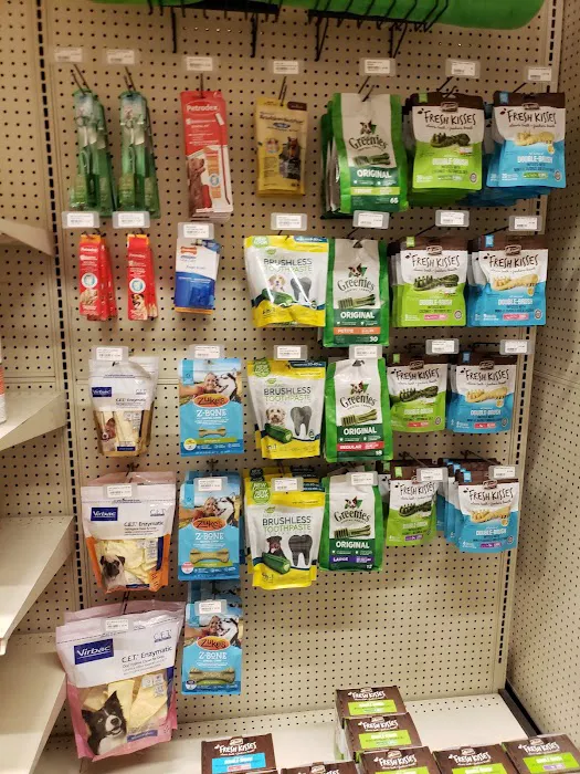 Weber's Pet Supermarket Picture 10