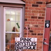Pink Krystles Pawtique ico