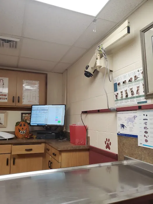 Pine Creek Animal Hospital in Lancaster Picture 9