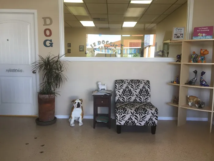 Le Doggie Pet Grooming Picture 10