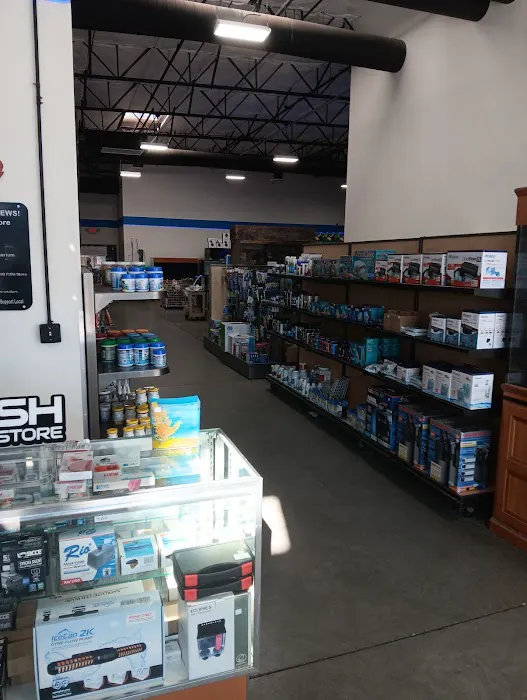 That Big Fish Store Picture 7