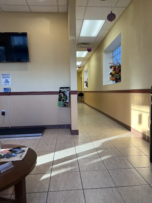 Eastland Veterinary Hospital Picture 1