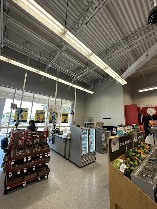 Petco Picture 3