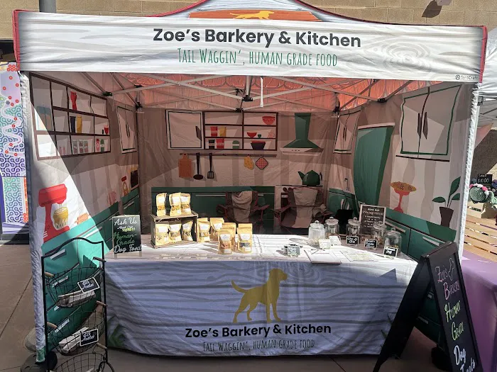Zoe's Barkery & Kitchen Picture 1