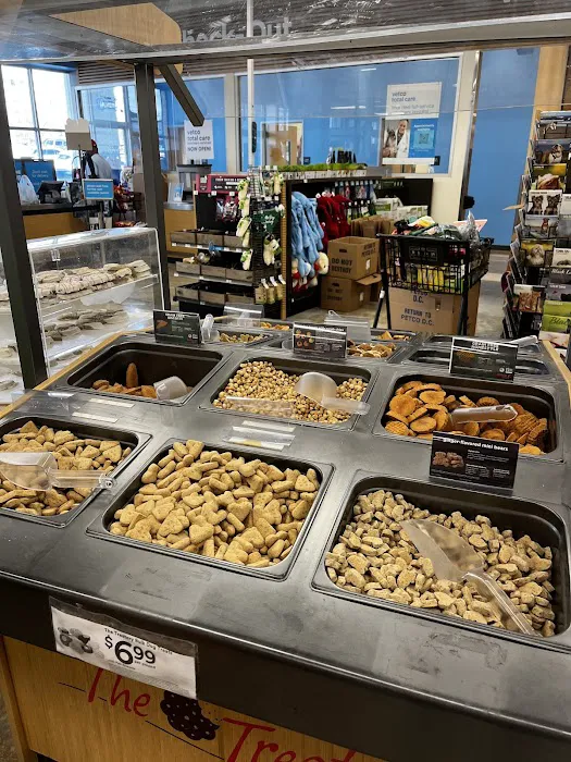 Petco Picture 4