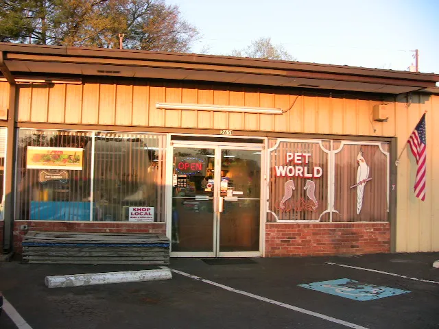 Boiling Springs Pet World Picture 9