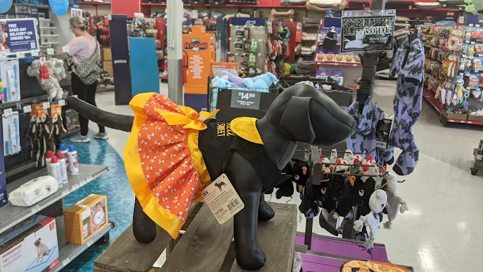 Petco Picture 3