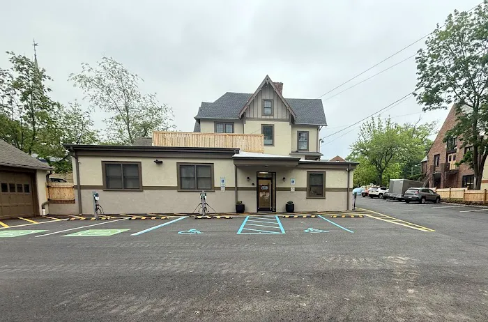 Montclair Veterinary Associates Picture 4
