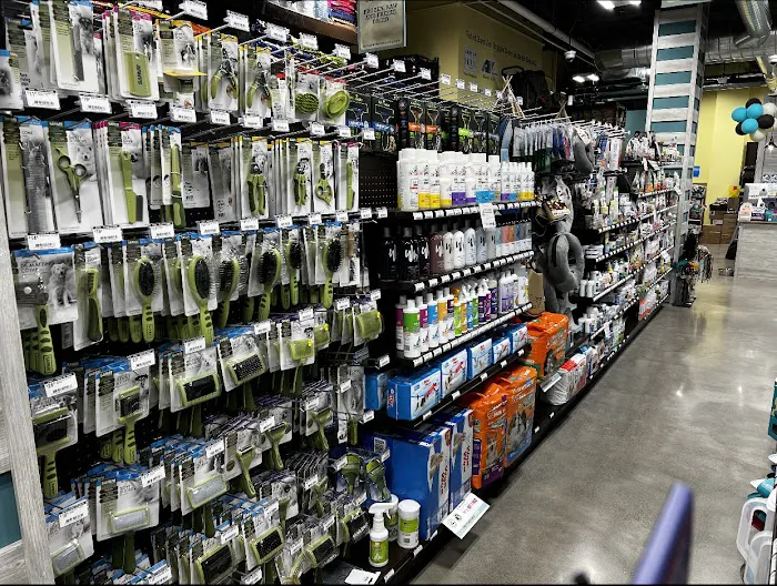 Premier Pet Supply Picture 10