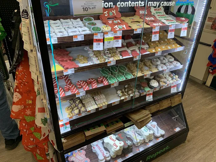 Pet Supplies Plus Royal Oak Picture 4