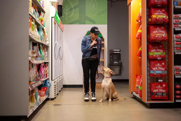 Premier Pet Supply Picture 9