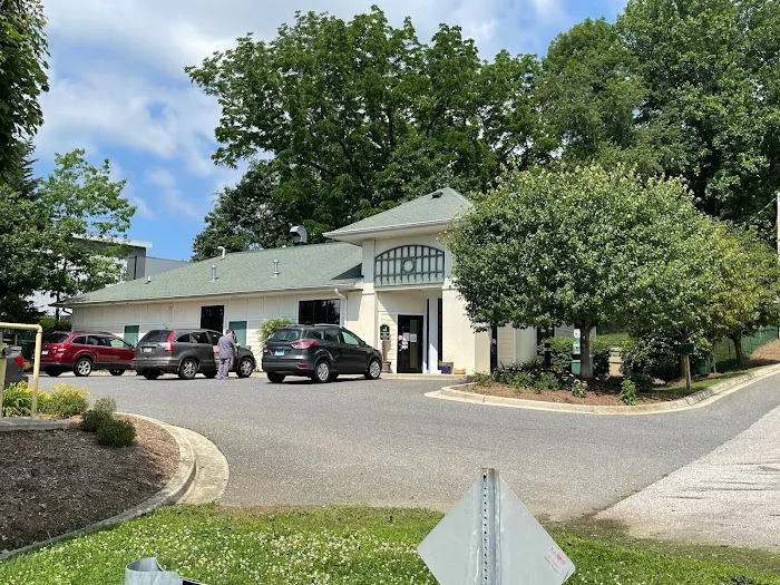 Hoffman Animal Hospital Picture 6