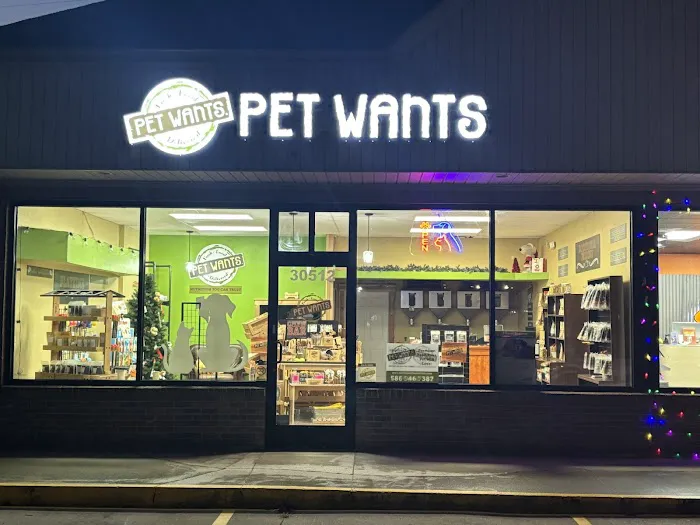 Pet Wants Chesterfield Picture 10