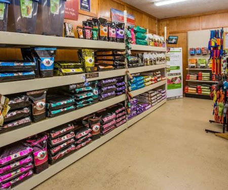 Joey's Pet Outfitters