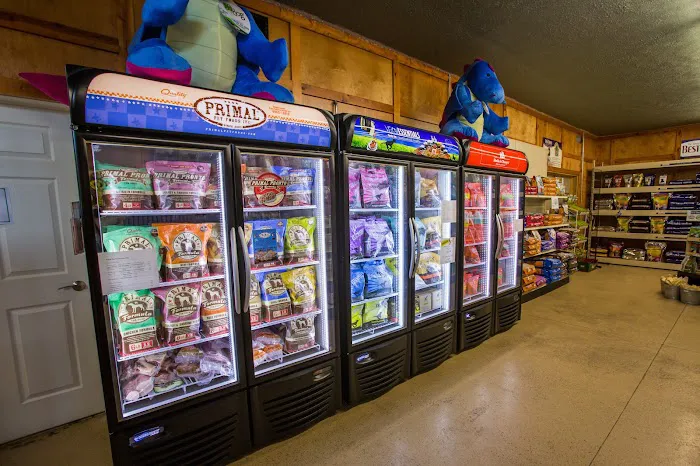 Joey's Pet Outfitters Picture 8
