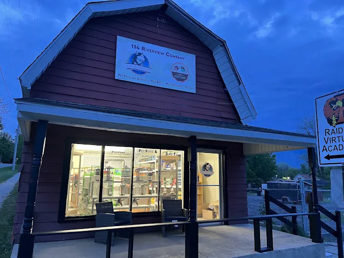 Riverview Pet Store Picture 8