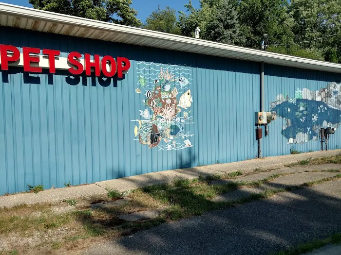 Somethin's Fishy Pet Shop Inc Picture 10