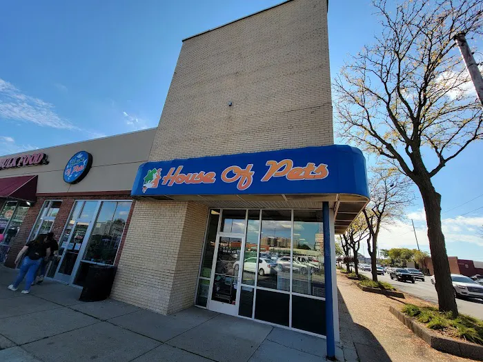 House of Pets Inc Picture 10