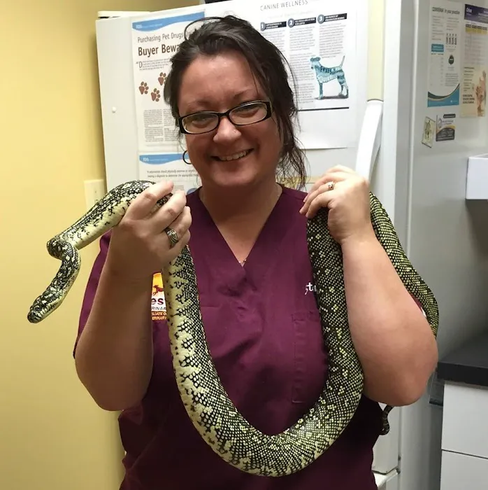 Bay Country Veterinary Hospital - Annapolis Picture 8