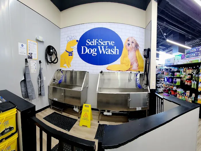 Pet Supermarket Picture 2