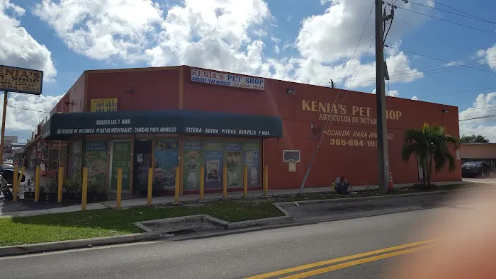Kenia's Pet Shop Picture 2