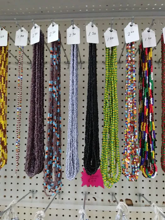 H & E Pet Shop Picture 1