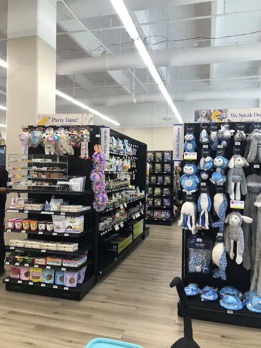 Pet Supermarket Picture 1