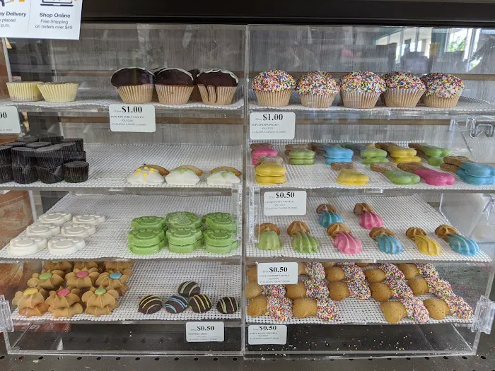 Pet Supermarket Picture 4