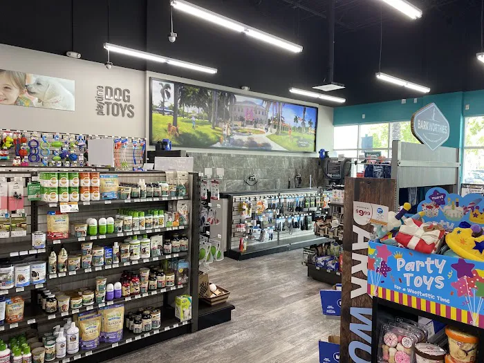 Pet Supermarket Picture 1
