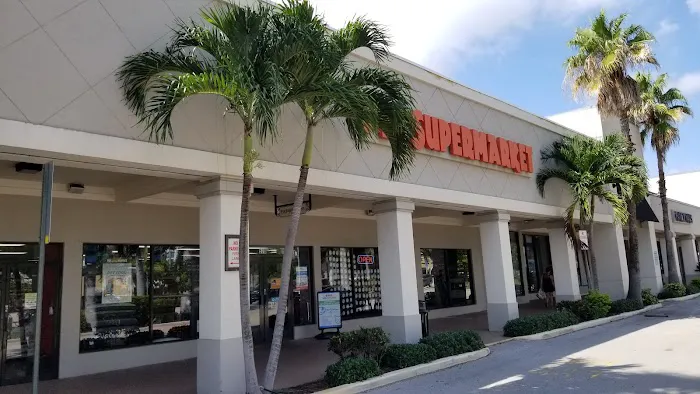 Pet Supermarket Picture 2