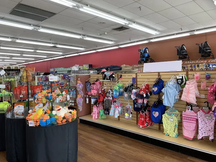 Pet Supermarket Picture 2