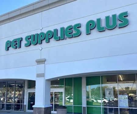 Pet Supplies Plus Lake Park