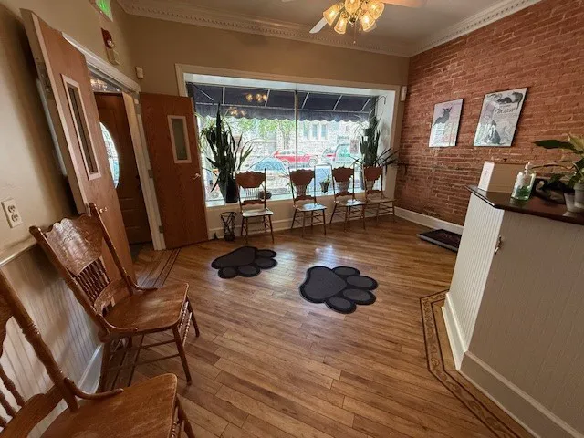 Doc·Side Veterinary Medical Center Picture 6