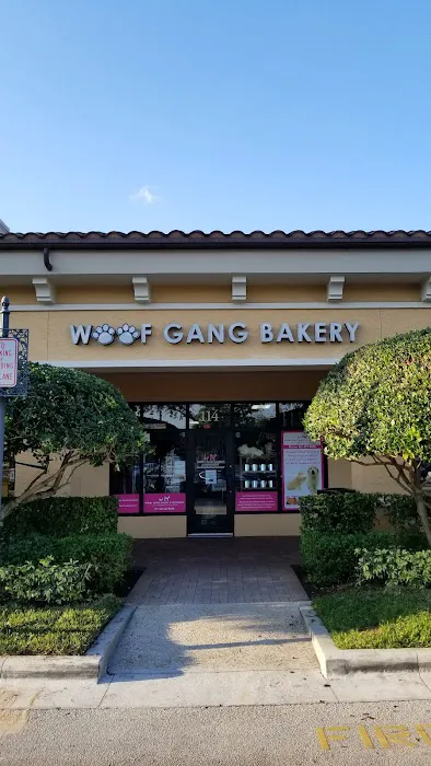 Woof Gang Bakery & Grooming Palm Beach Gardens Picture 3