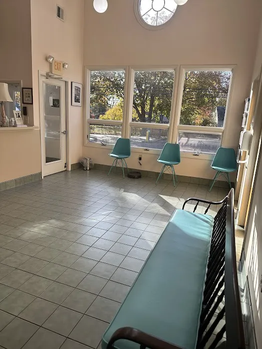Franklin Turnpike Veterinary Hospital Picture 3